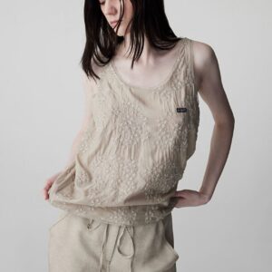 İPEKYOL İŞLEMELİ VE LOGO PATCH Lİ BLUZ